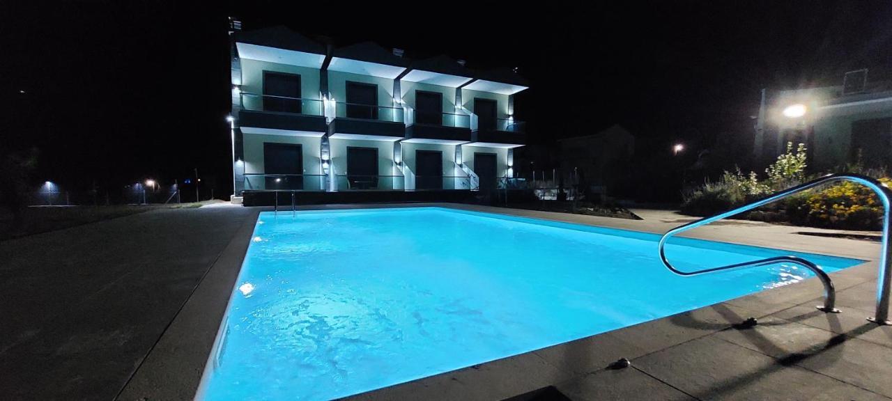 Paramithi Luxury Apartments Nikiti  Buitenkant foto