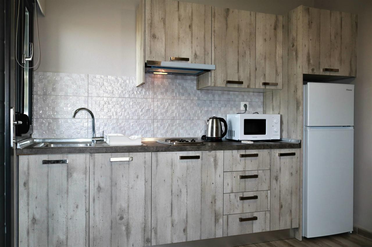 Paramithi Luxury Apartments Nikiti  Buitenkant foto