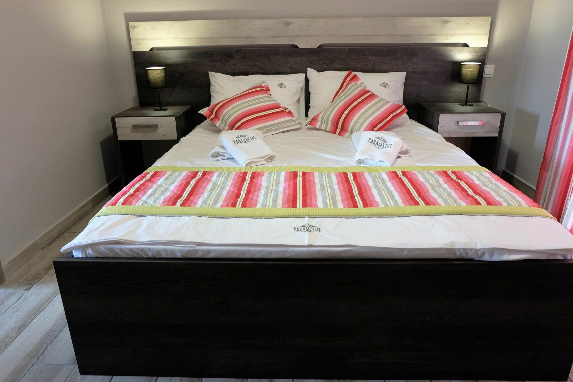 Paramithi Luxury Apartments Nikiti  Buitenkant foto